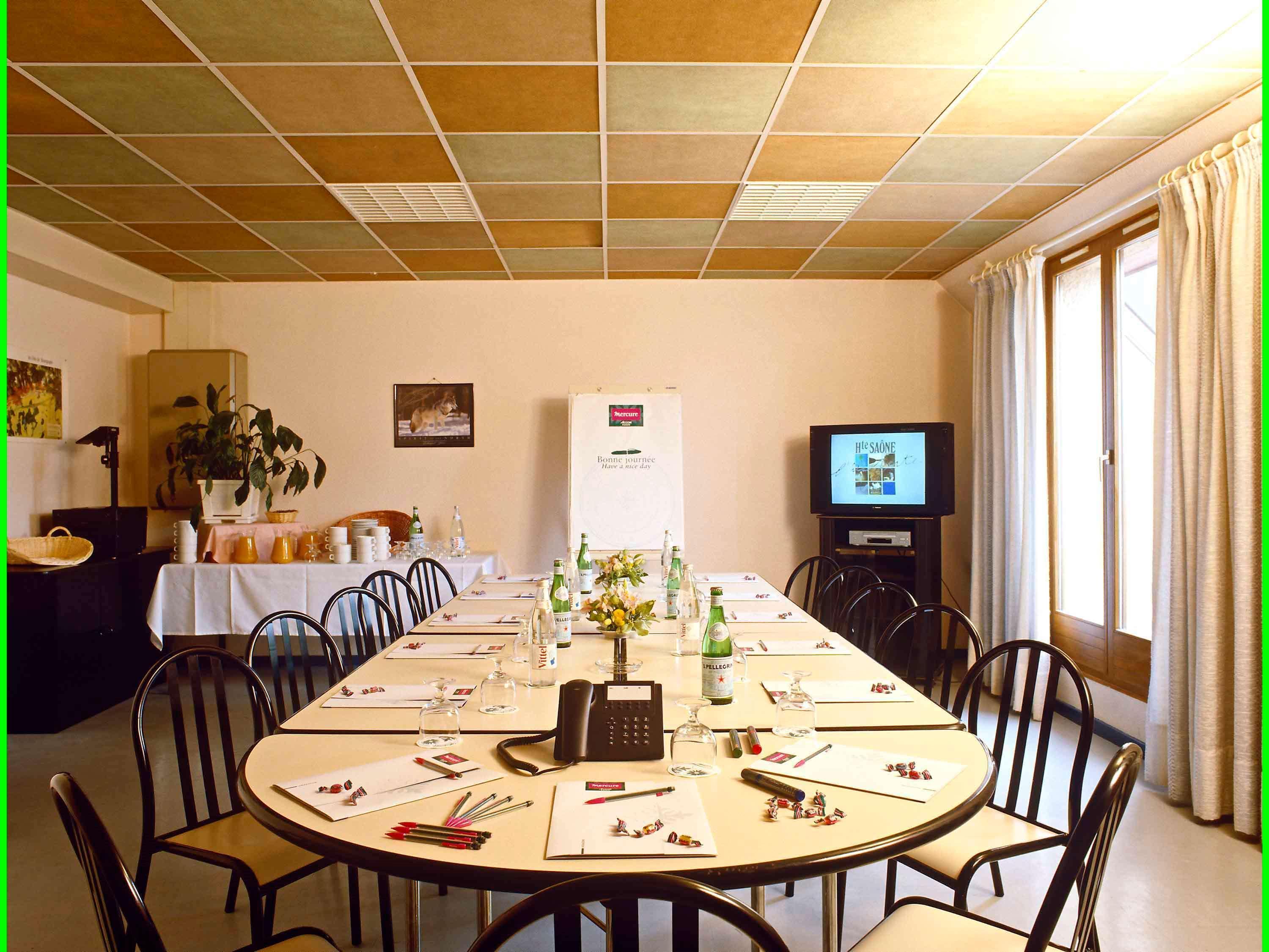 Mercure Hexagone Luxeuil Kültér fotó